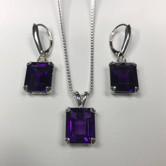 BEAUTIFUL 16.5ctw Emerald Cut Amethyst Earrings & Pendant Necklace Set - Picture 9 of 10